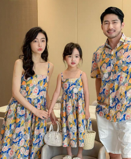 Dopamine Seaside Tyndall-effect Skirt With Print Parent-child Matching Outfits 2 Dopamine Seaside Tyndall-effect Skirt With Print Parent-child Matching Outfits - Image 2