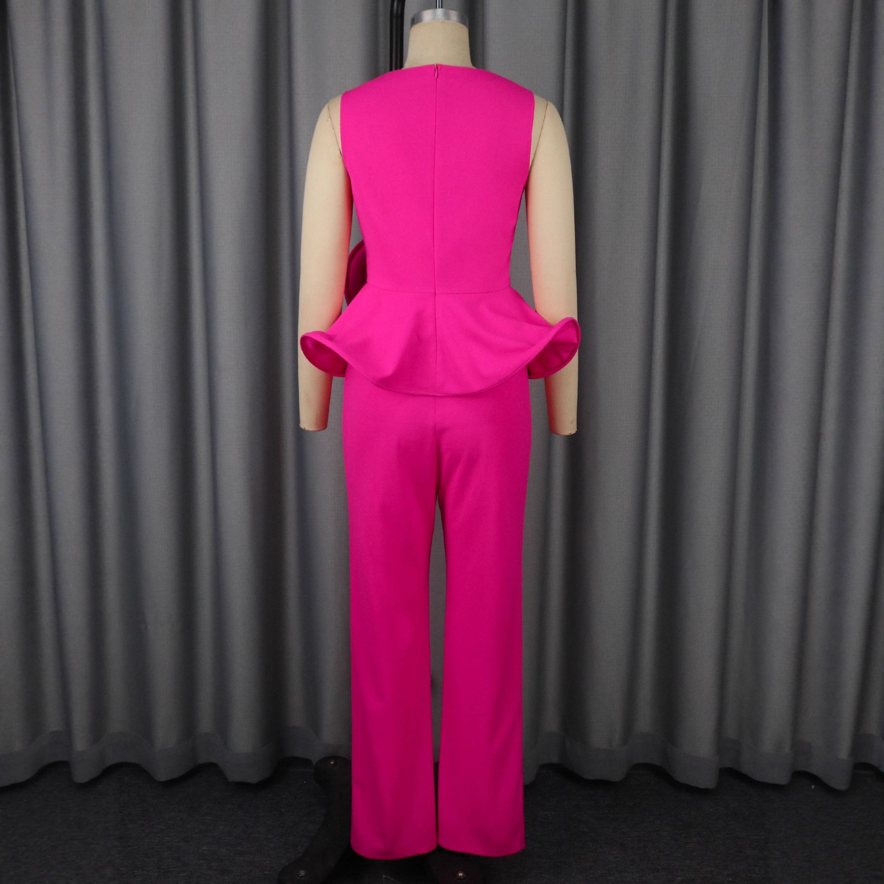 Three-dimensional Flower V-neck Sleeveless Top High Waist Fashion Straight-leg Pants 3 Three-dimensional Flower V-neck Sleeveless Top High Waist Fashion Straight-leg Pants - Image 3