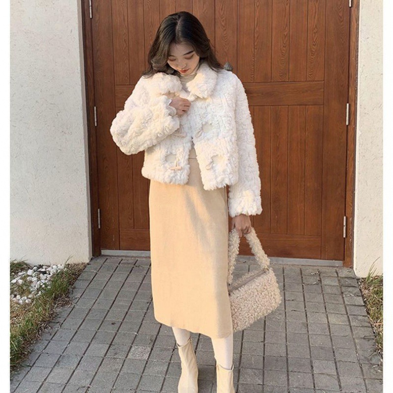Women's Fashionable Loose Short Fluffy Coat 5 Women's Fashionable Loose Short Fluffy Coat - Image 5