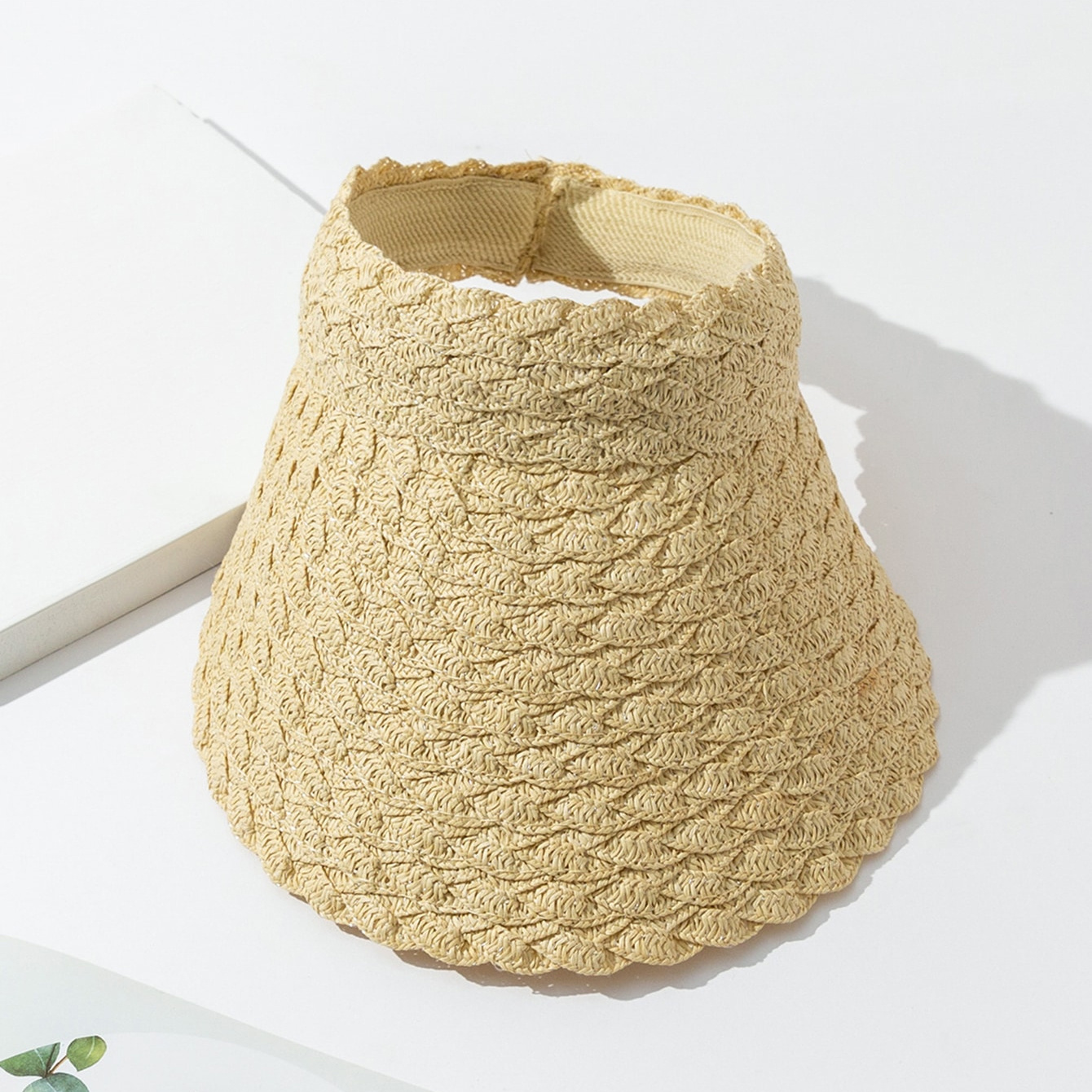 Summer And Spring Women's Wide-brimmed Sun-protective Casual Straw Hat Suitable For Outdoor Travel, Mountain Climbing And Daily Commuting 5 Summer And Spring Women's Wide-brimmed Sun-protective Casual Straw Hat Suitable For Outdoor Travel, Mountain Climbing And Daily Commuting - Image 5