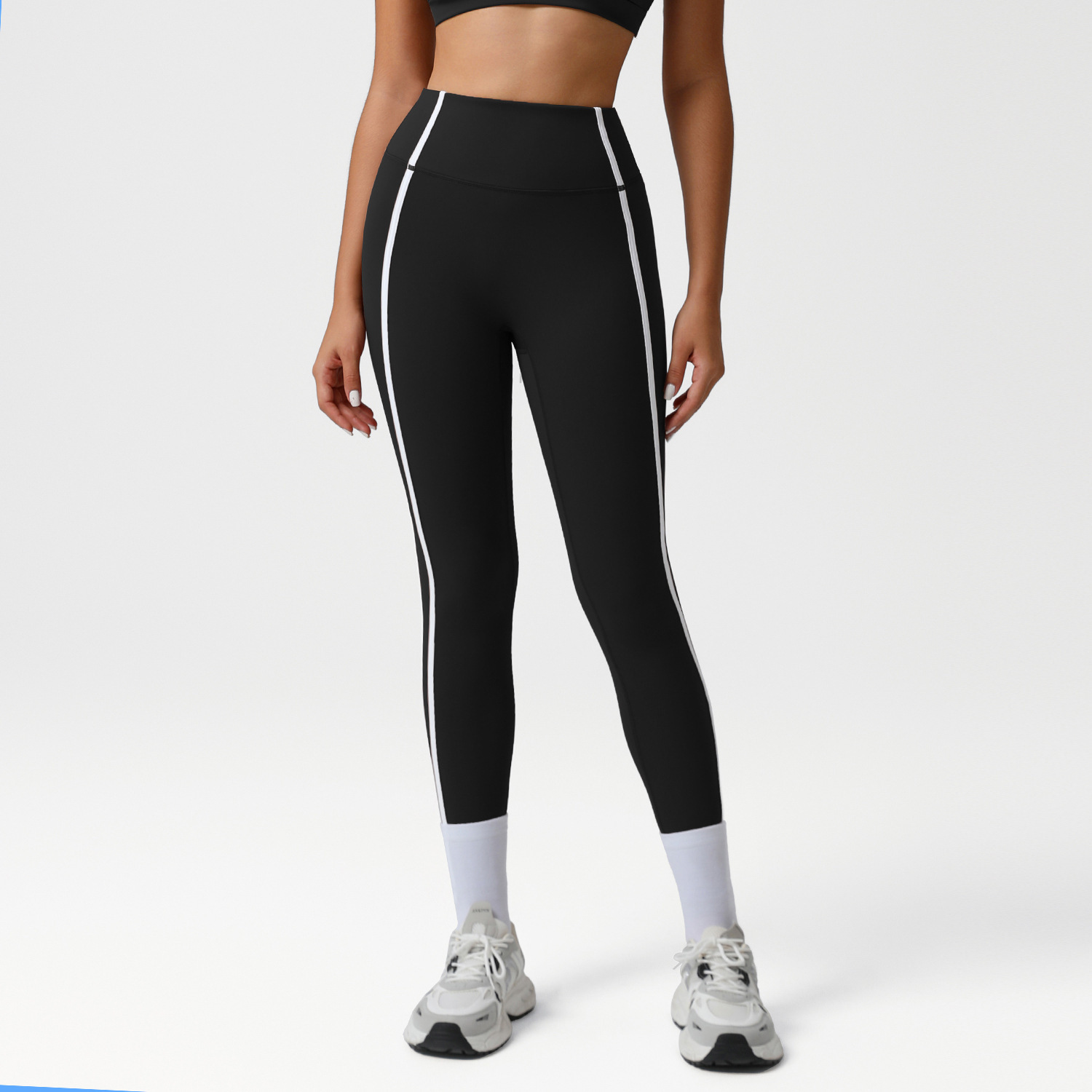 High-waisted Athletic Leggings With Color-blocking And A Bare-skin Feel For Training 1 High-waisted Athletic Leggings With Color-blocking And A Bare-skin Feel For Training