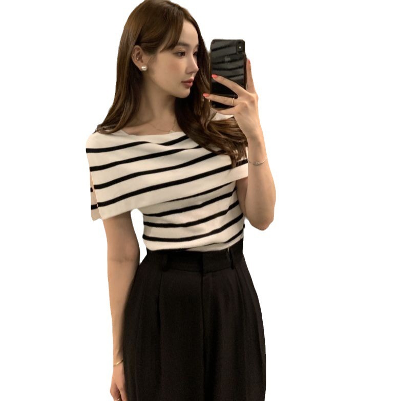 Striped Designer-Style Knitted Top With Side Slit Sleeveless 3 Striped Designer-Style Knitted Top With Side Slit Sleeveless - Image 3