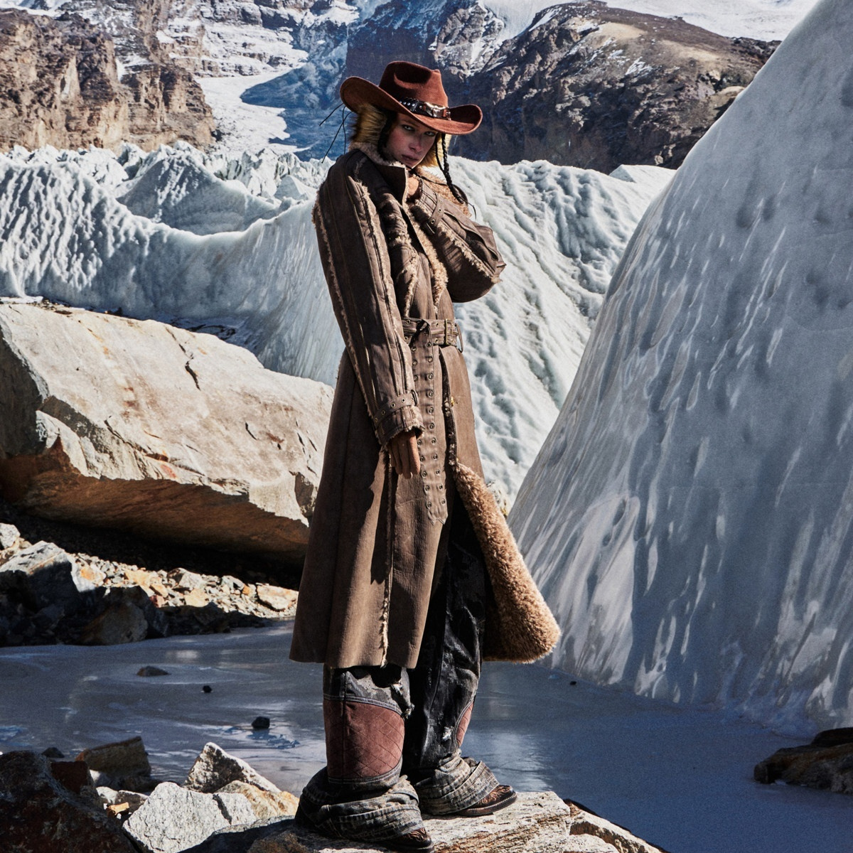 All-in-one Eco-friendly Suede Lambswool Long Coat 1 All-in-one Eco-friendly Suede Lambswool Long Coat