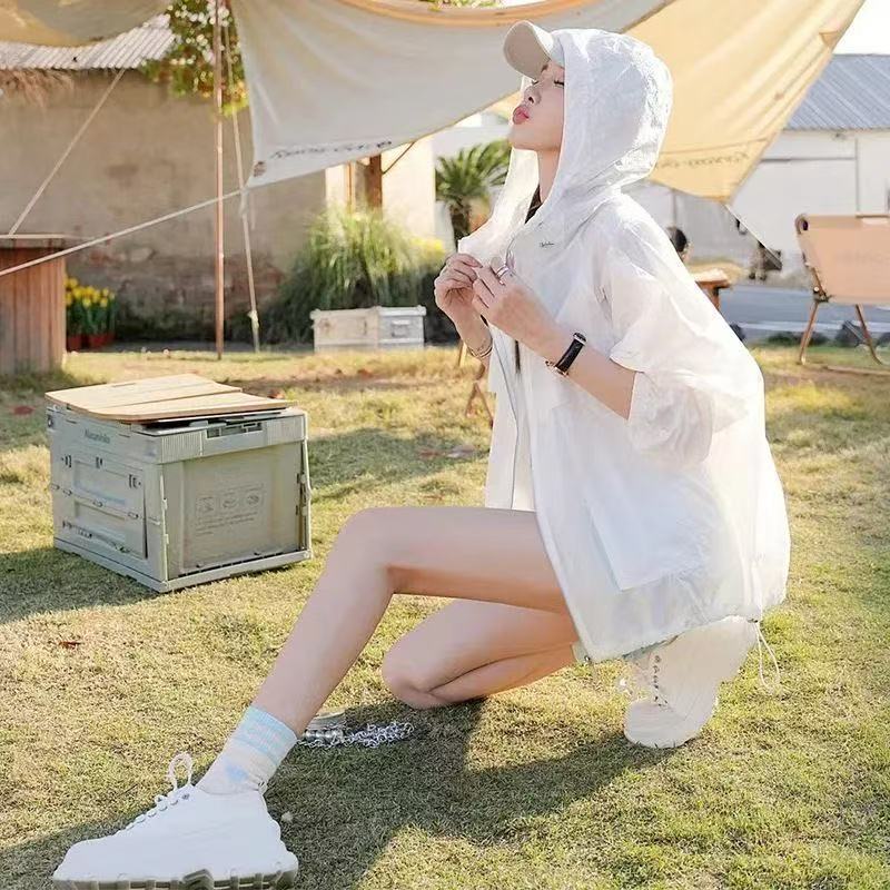 Versatile Breathable Thin Hooded Loose-fit Minimalist 4 Versatile Breathable Thin Hooded Loose-fit Minimalist - Image 4