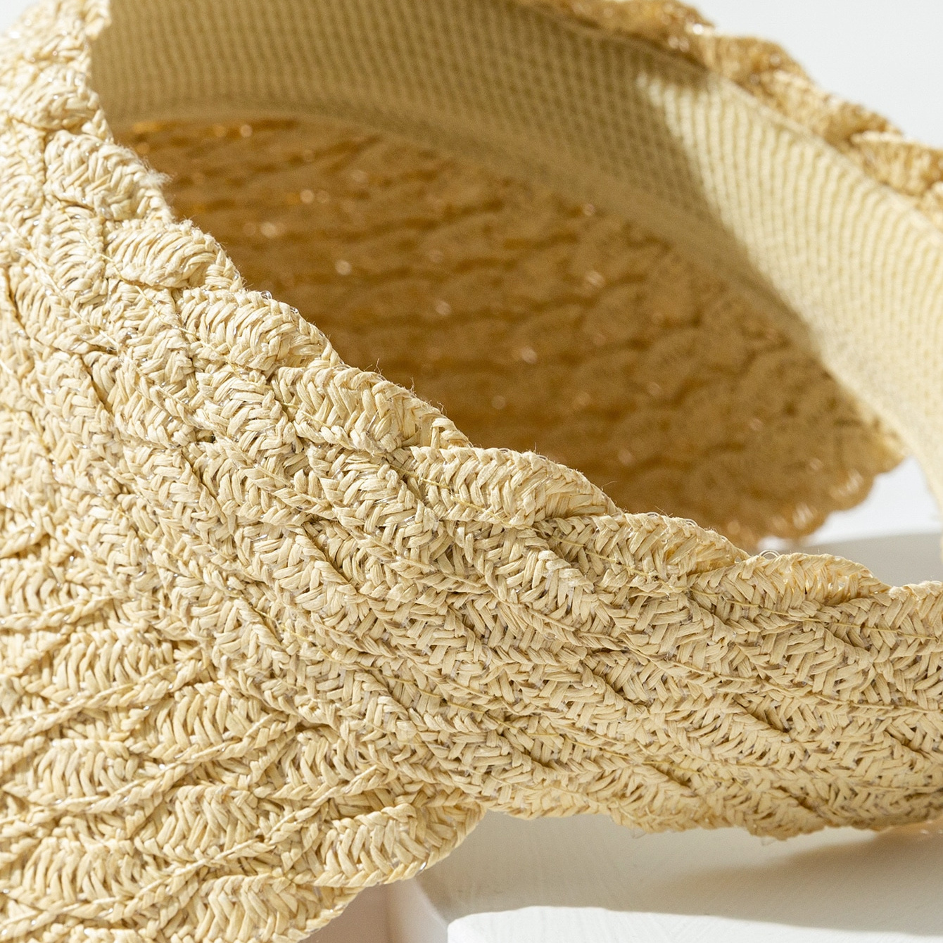 Summer And Spring Women's Wide-brimmed Sun-protective Casual Straw Hat Suitable For Outdoor Travel, Mountain Climbing And Daily Commuting 3 Summer And Spring Women's Wide-brimmed Sun-protective Casual Straw Hat Suitable For Outdoor Travel, Mountain Climbing And Daily Commuting - Image 3