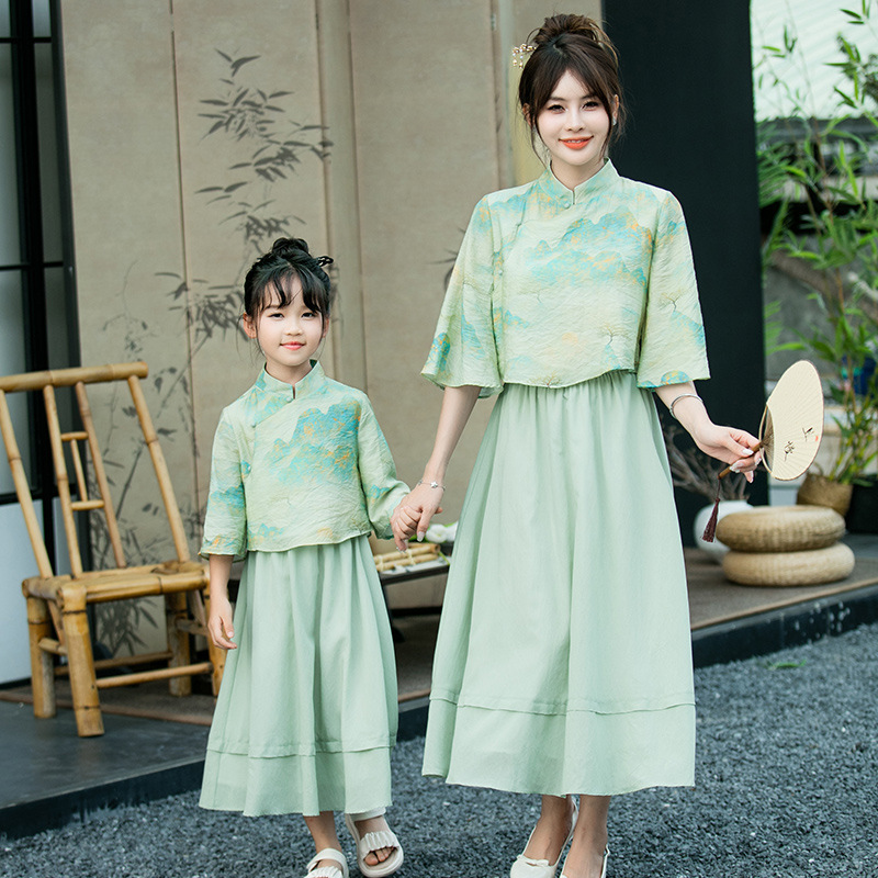 Parent-child Leisure Chinese Style Cheongsam Suit 3 Parent-child Leisure Chinese Style Cheongsam Suit - Image 3