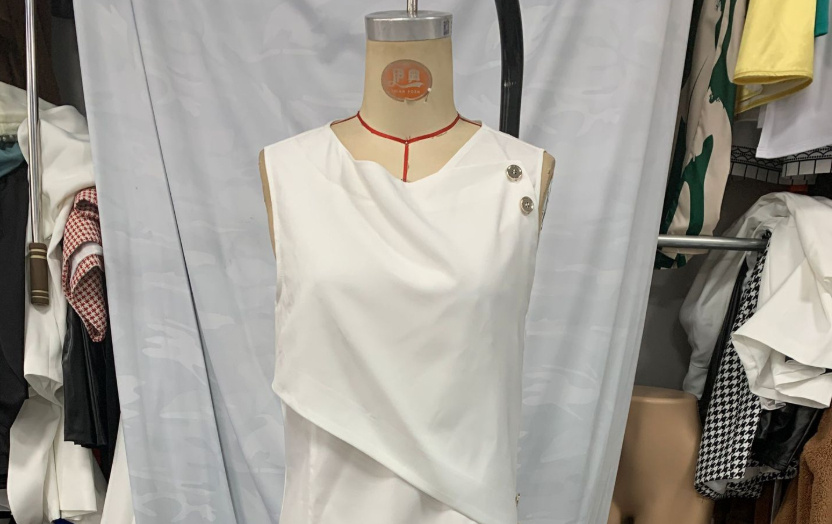 Women's Sleeveless Fashionable Chic Casual Top 4 Women's Sleeveless Fashionable Chic Casual Top - Image 4