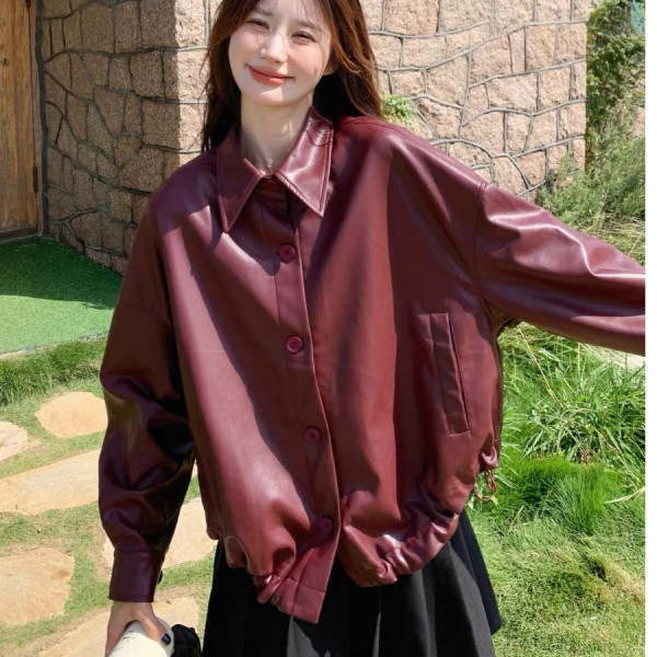 Short Relaxed Fit Retro Leather Jacket 5 Short Relaxed Fit Retro Leather Jacket - Image 5