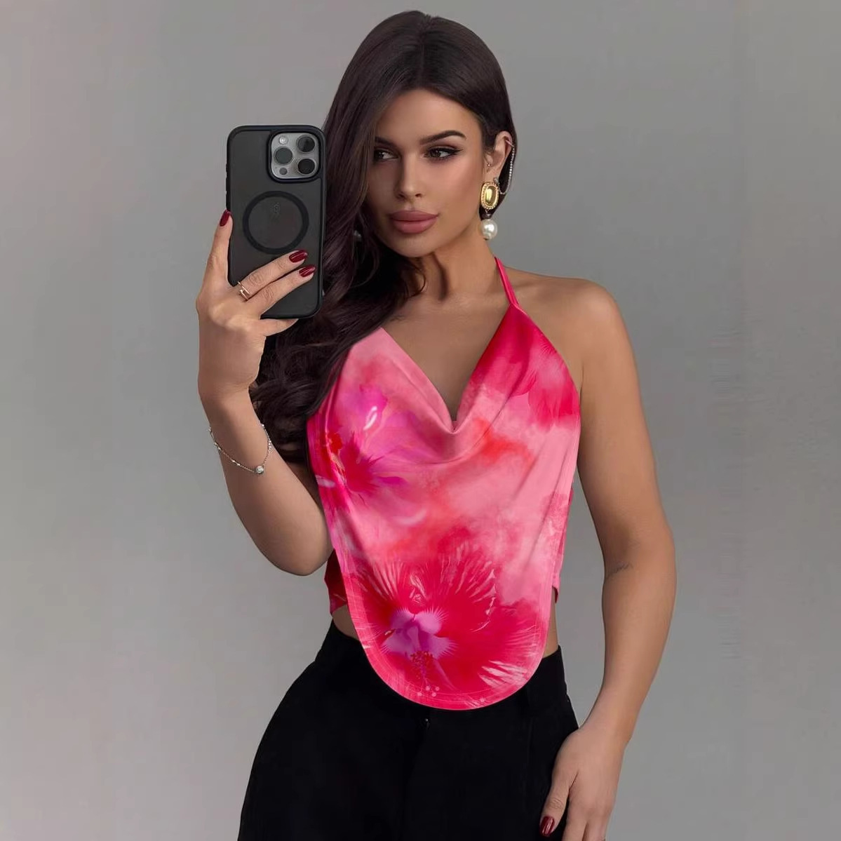 Y2K Halter Neck V-Neck Backless Camisole 10 Y2K Halter Neck V-Neck Backless Camisole - Image 10