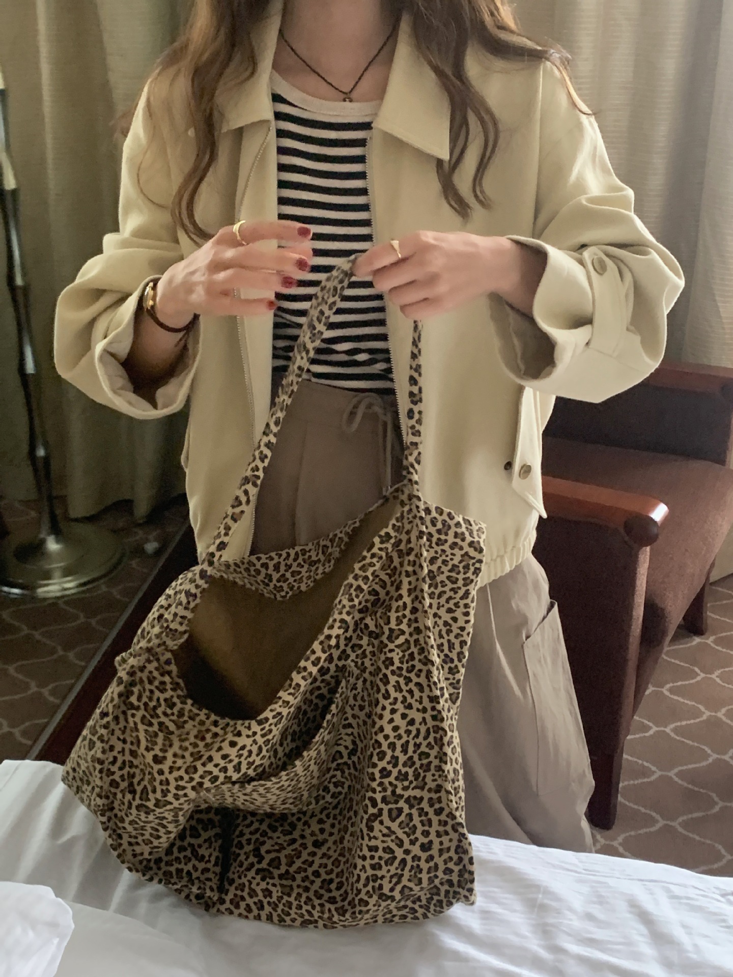 Casual Solid Color Lapel Long Sleeve Loose Slimming Zipper Coat 5 Casual Solid Color Lapel Long Sleeve Loose Slimming Zipper Coat - Image 5