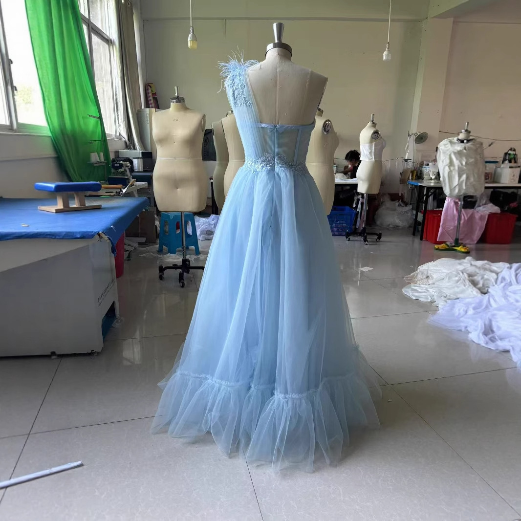 Blue One-shoulder Feather Wedding Dress 4 Blue One-shoulder Feather Wedding Dress - Image 4