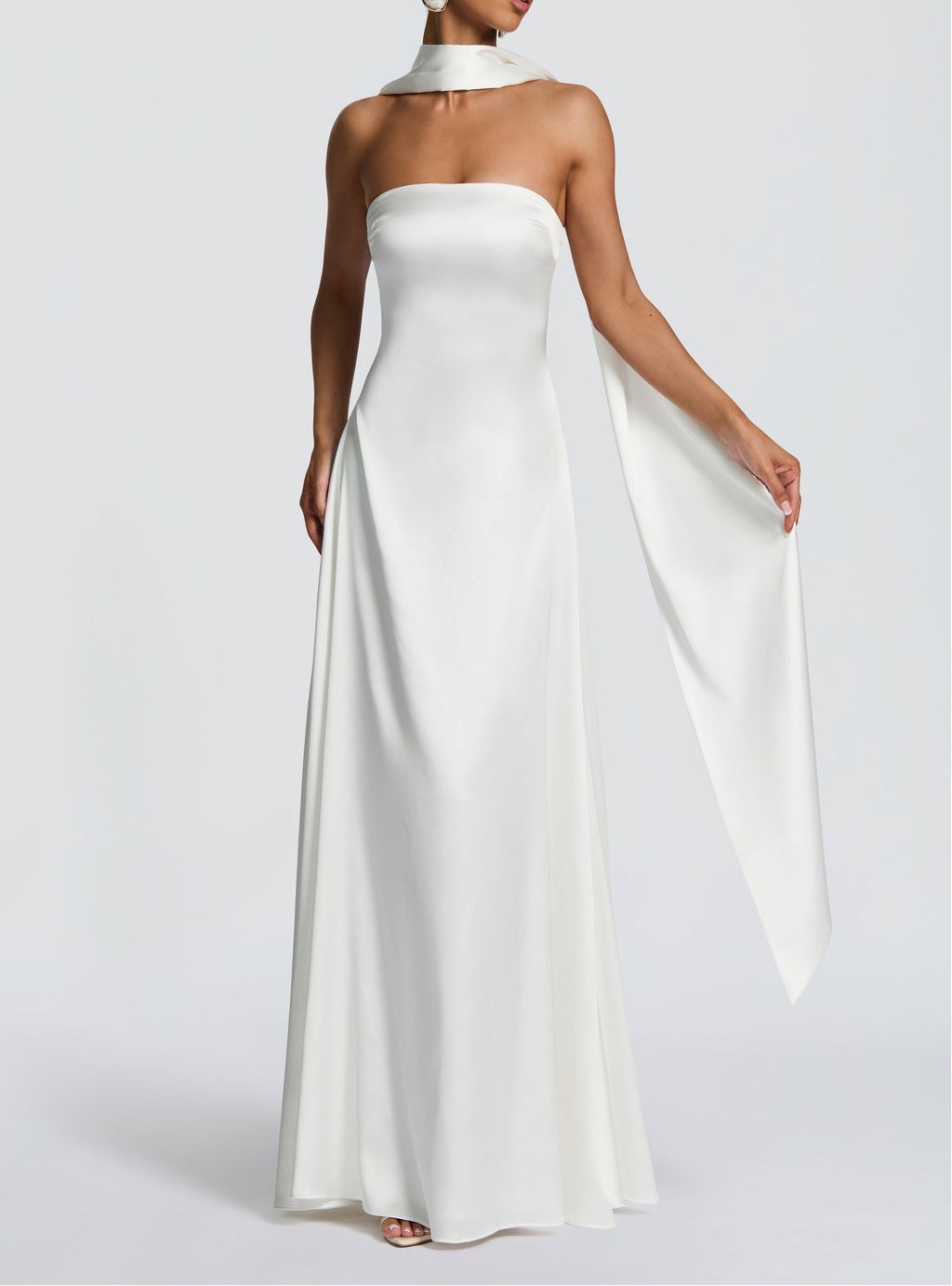 Morven Maxi Dress 2 Morven Maxi Dress - Image 2