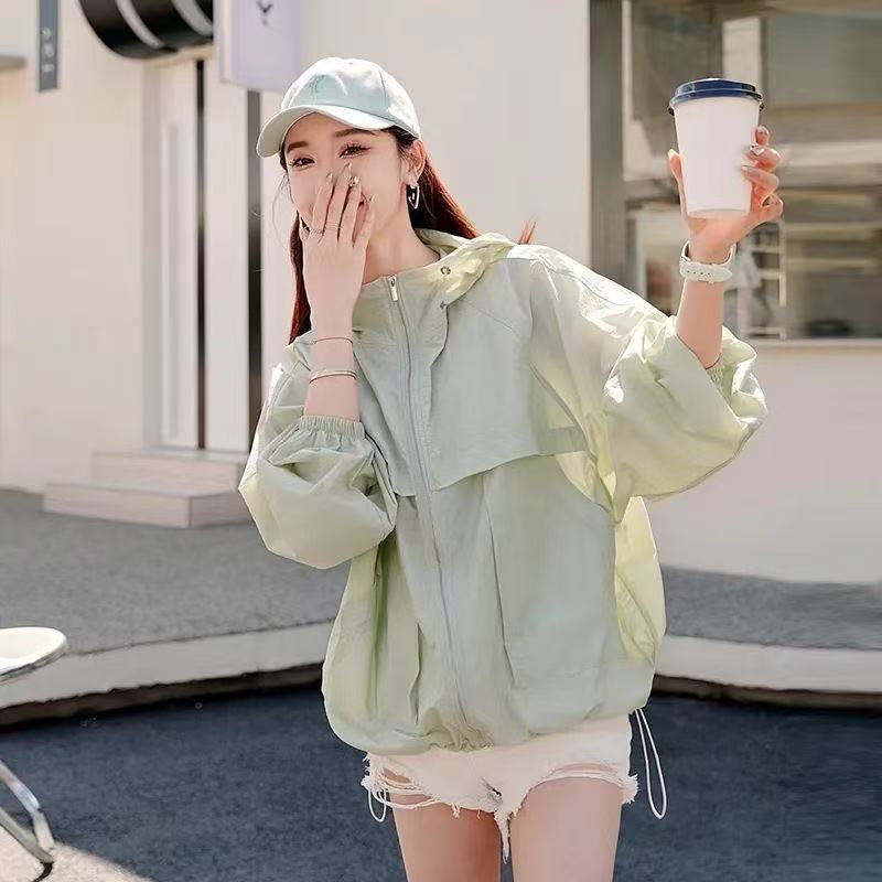 Versatile Breathable Thin Hooded Loose-fit Minimalist 1 Versatile Breathable Thin Hooded Loose-fit Minimalist