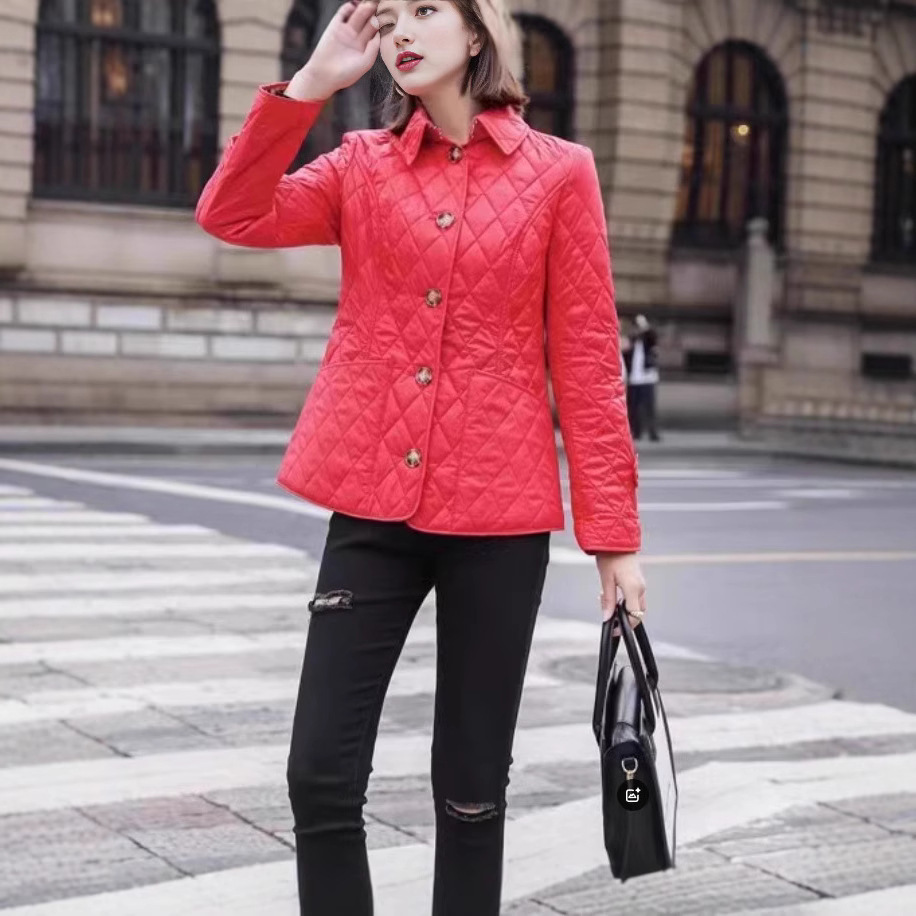 Women's Slim-Fit Diamond-Quilted Cotton Padded Jacket 6 Women's Slim-Fit Diamond-Quilted Cotton Padded Jacket - Image 6