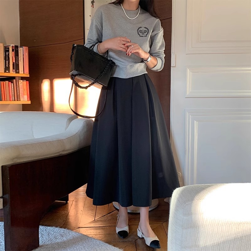 High-waisted Pleated Midi A-line Maxi Skirt 5 High-waisted Pleated Midi A-line Maxi Skirt - Image 5