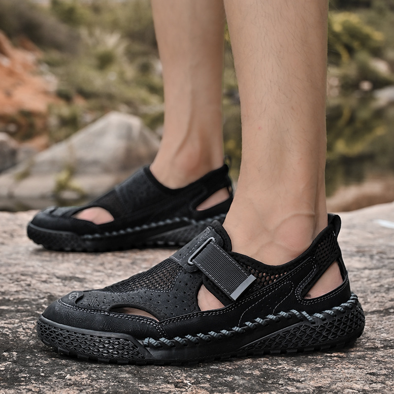Breathable Men's Closed-Toe Sandals 3 Breathable Men's Closed-Toe Sandals - Image 3
