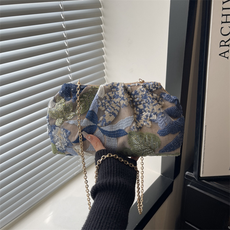 Chain-Strap Embroidered Fashion Clutch Bag 2 Chain-Strap Embroidered Fashion Clutch Bag - Image 2