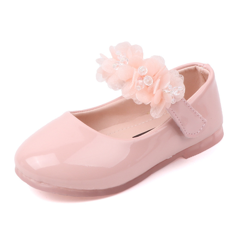 Performance Shoes for Girls 4 Performance Shoes for Girls - Image 4