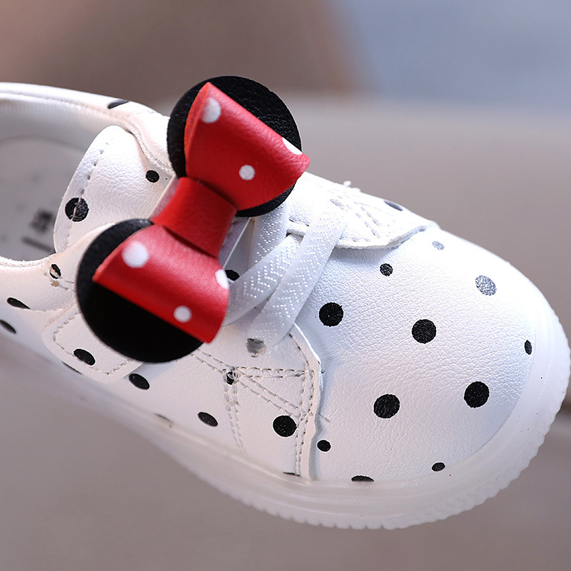 Girls LED Shoes 2 Girls LED Shoes - Image 2