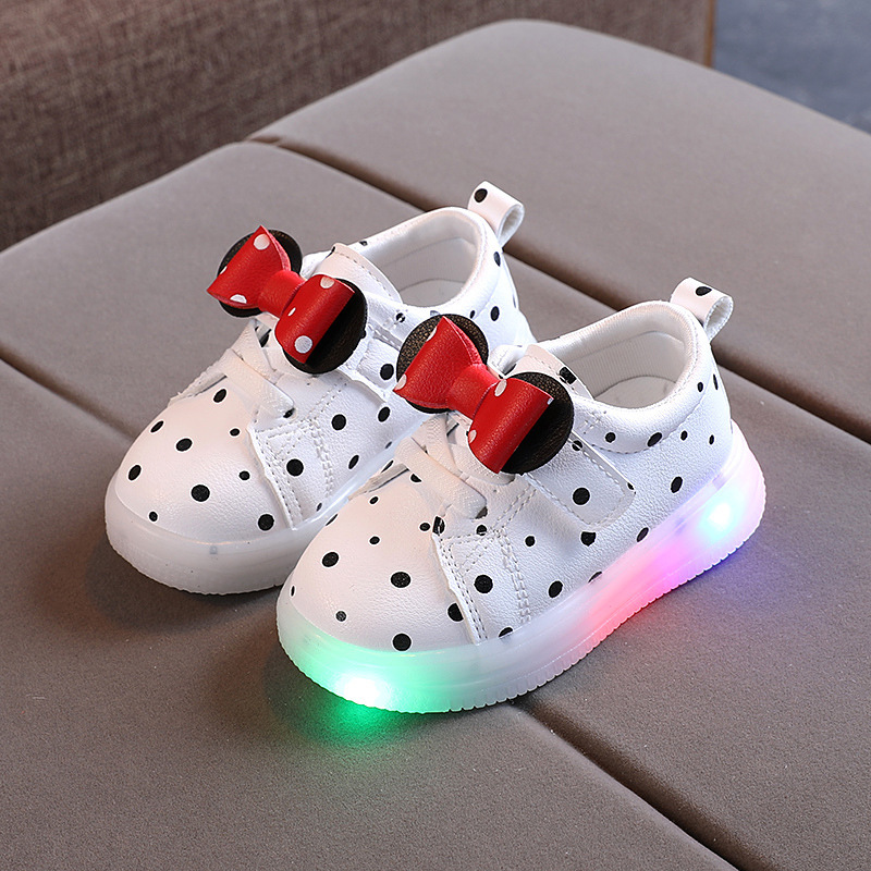 Girls LED Shoes 4 Girls LED Shoes - Image 4