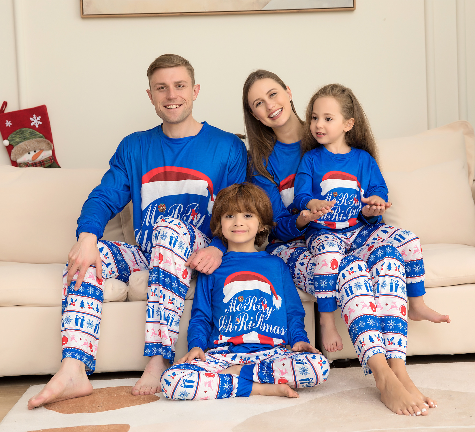 Matching Family Pajamas Sets 5 Matching Family Pajamas Sets - Image 5