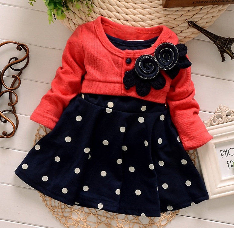 Girl's Long Sleeved Skirt 1 Girl's Long Sleeved Skirt