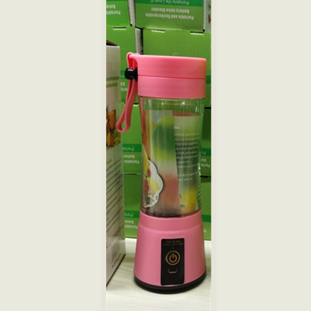 Portable Mini Juicer & Blender With USB Rechargeable 5 Portable Mini Juicer & Blender With USB Rechargeable - Image 5