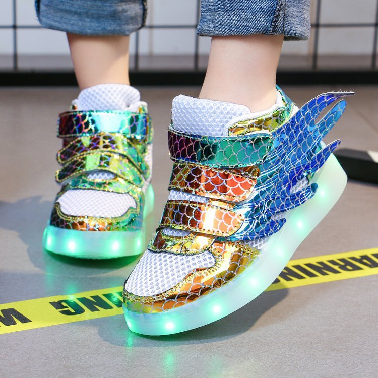 Lights Up Children's Sneakers 7 Lights Up Children's Sneakers - Image 7