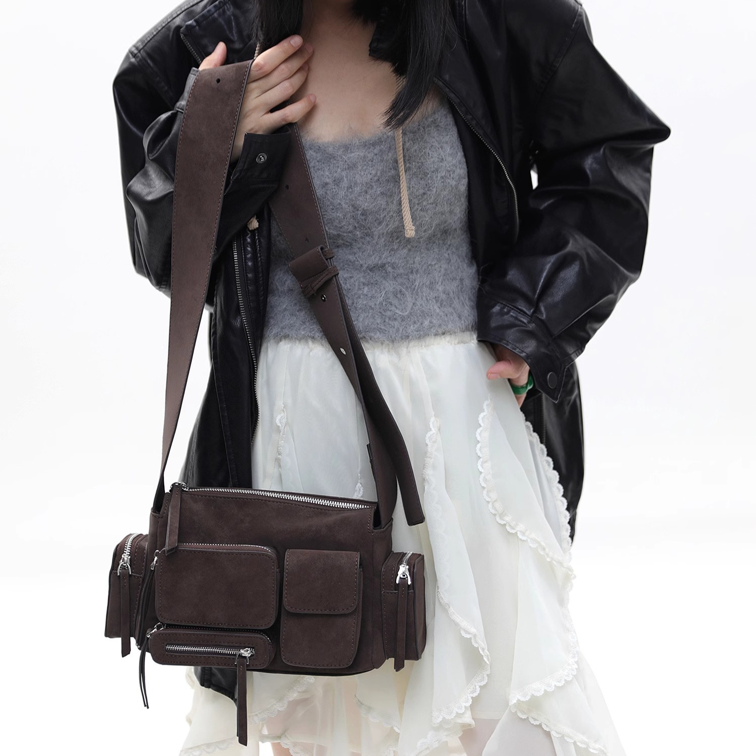 Women's Multi-Pocket Shoulder Crossbody Bag 1 Women's Multi-Pocket Shoulder Crossbody Bag