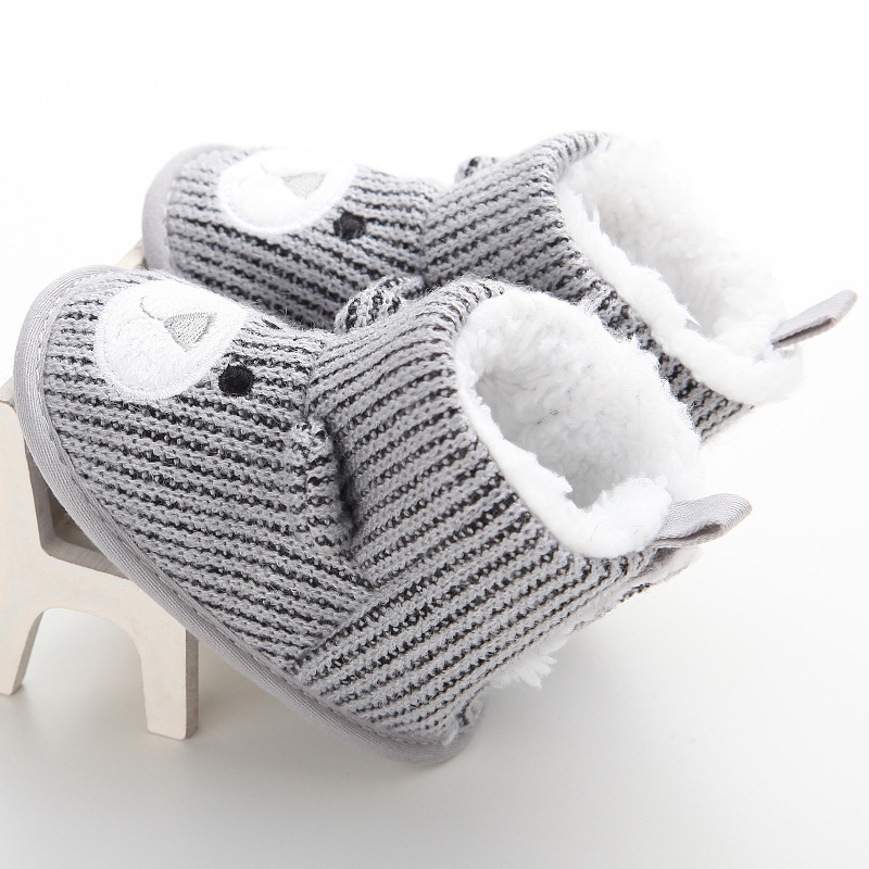 Knitted Baby Shoes 3 Knitted Baby Shoes - Image 3