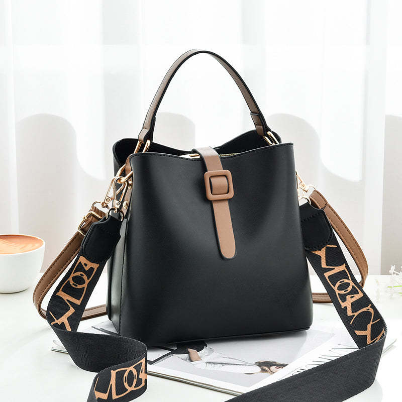 Trendy Shoulder Bag - Crossbody 6 Trendy Shoulder Bag - Crossbody - Image 6