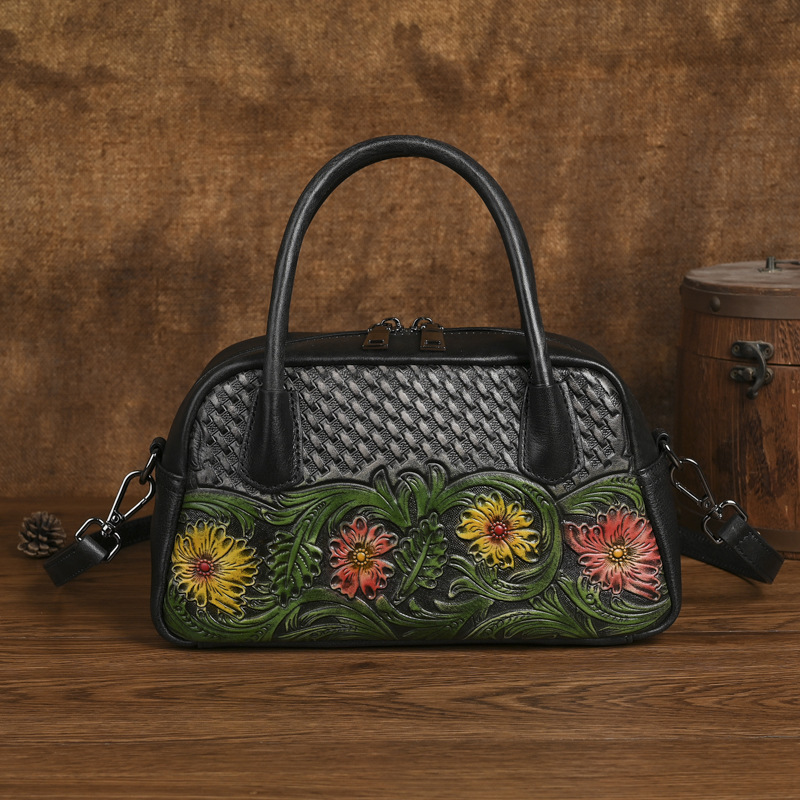 Retro Ethnic-style Leather Shoulder Bag For Women 1 Retro Ethnic-style Leather Shoulder Bag For Women