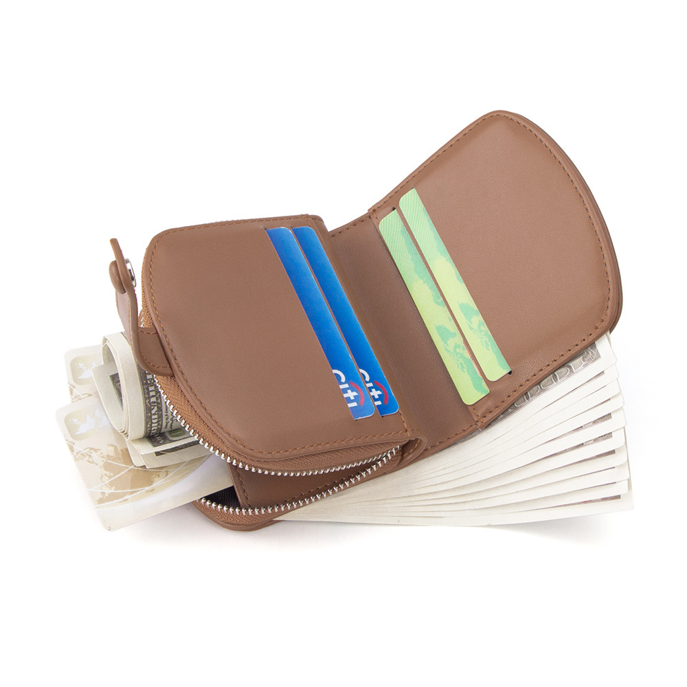 This Light-luxury Wallet Features A Meticulously Crafted Design 5 This Light-luxury Wallet Features A Meticulously Crafted Design - Image 5