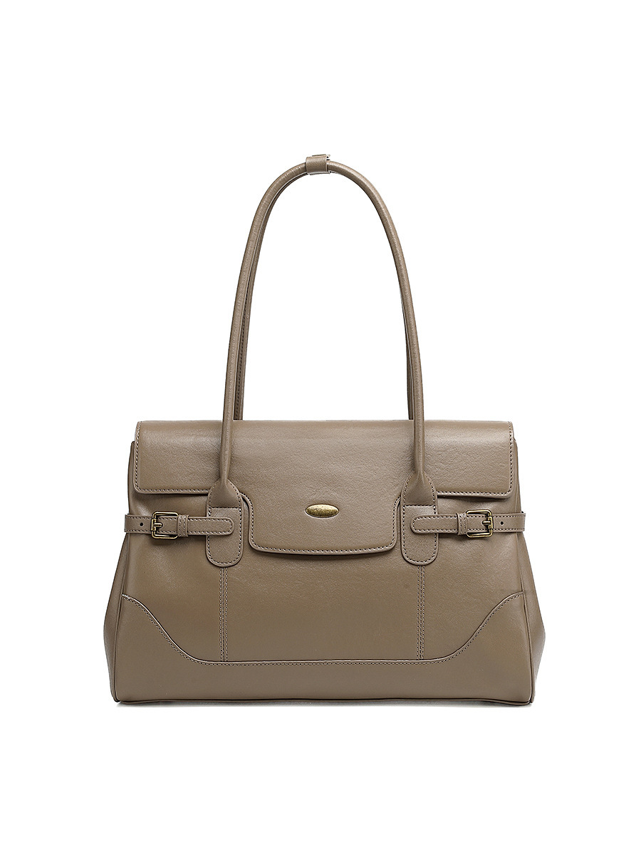 Retro Versatile Genuine Leather Women's Bag 4 Retro Versatile Genuine Leather Women's Bag - Image 4