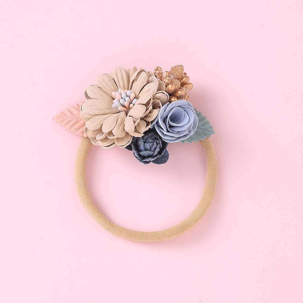 Hair Accessories 3 Hair Accessories - Image 3