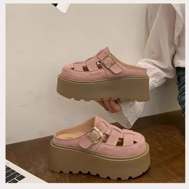 Small Chunky-soled Closed-toe Sandals Slippers 3 Small Chunky-soled Closed-toe Sandals Slippers - Image 3