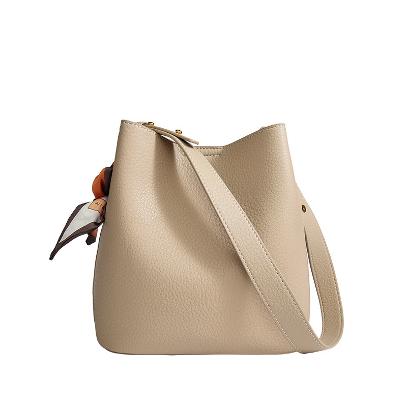 Shoulder Crossbody Casual High-End Commuter Tote Bag 8 Shoulder Crossbody Casual High-End Commuter Tote Bag - Image 8