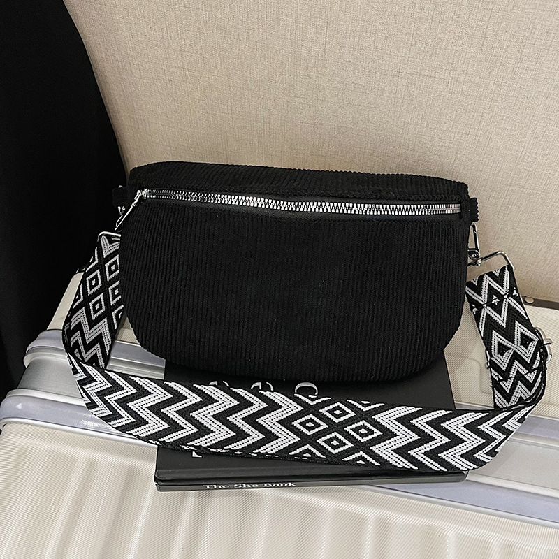 Women's Fashionable Large-Capacity Canvas Crossbody Bag 2 Women's Fashionable Large-Capacity Canvas Crossbody Bag - Image 2