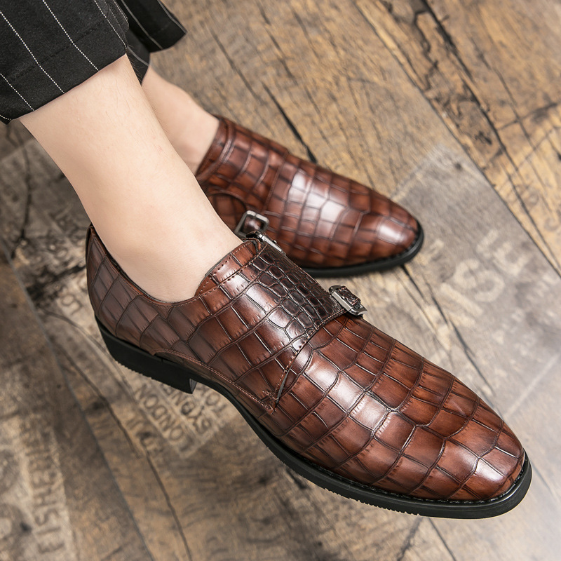 Men's Leather Shoes With Square Toe and Embossed Pattern 6 Men's Leather Shoes With Square Toe and Embossed Pattern - Image 6