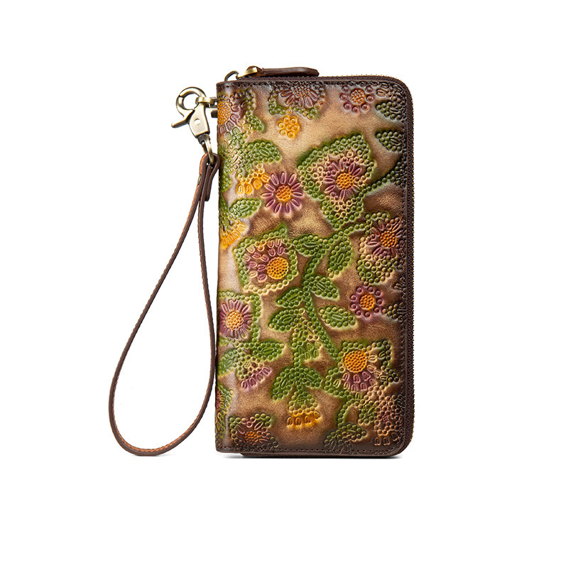 Women's Embossed Distressed Large-Capacity Vintage Wallet 5 Women's Embossed Distressed Large-Capacity Vintage Wallet - Image 5