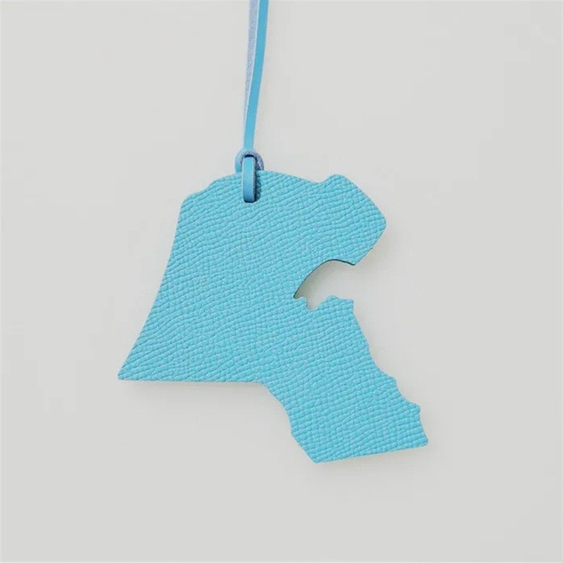 Map-shaped Leather Handbag Pendant 9 Map-shaped Leather Handbag Pendant - Image 9
