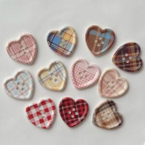 Plaid Heart Buttons