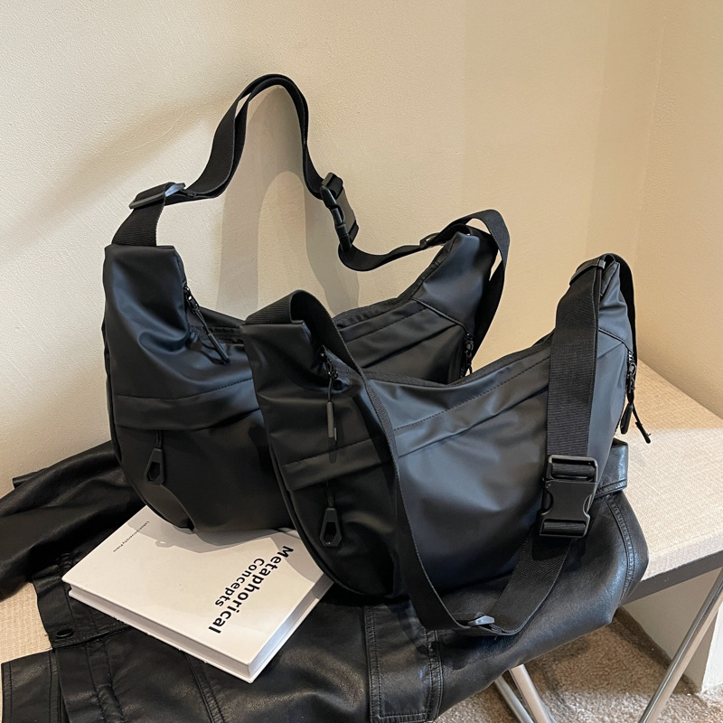 Large-Capacity Oxford Cloth Shoulder Crossbody Bag 6 Large-Capacity Oxford Cloth Shoulder Crossbody Bag - Image 6