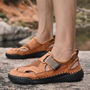 Breathable Men's Closed-Toe Sandals