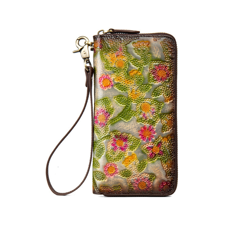 Women's Embossed Distressed Large-Capacity Vintage Wallet 2 Women's Embossed Distressed Large-Capacity Vintage Wallet - Image 2