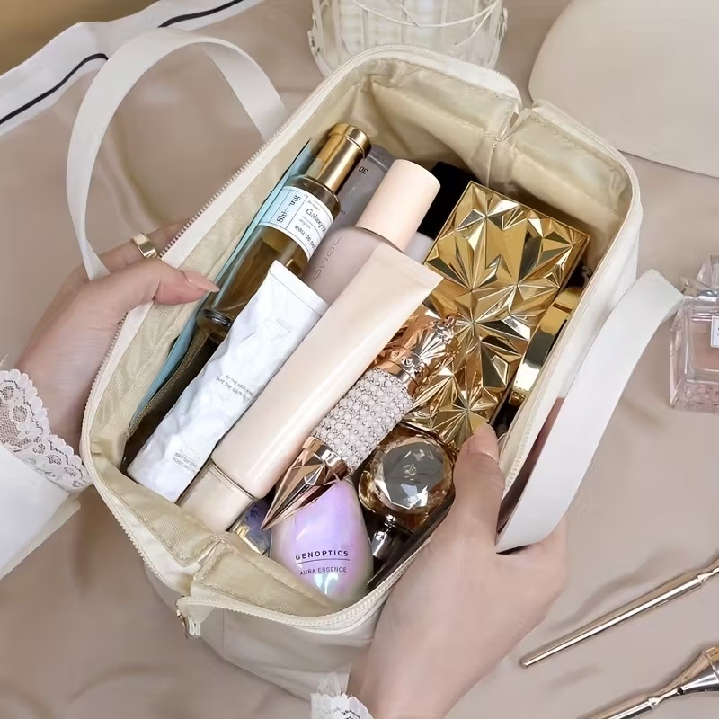 Portable Cosmetic Bag For Makeup 4 Portable Cosmetic Bag For Makeup - Image 4