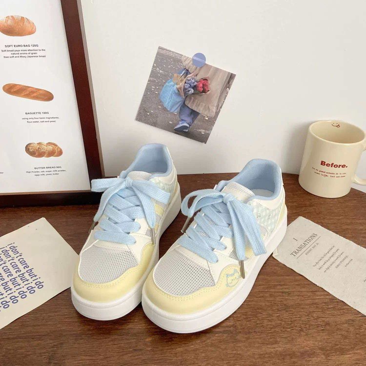 Low-Top White Casual Sneakers Soft Sole 4 Low-Top White Casual Sneakers Soft Sole - Image 4