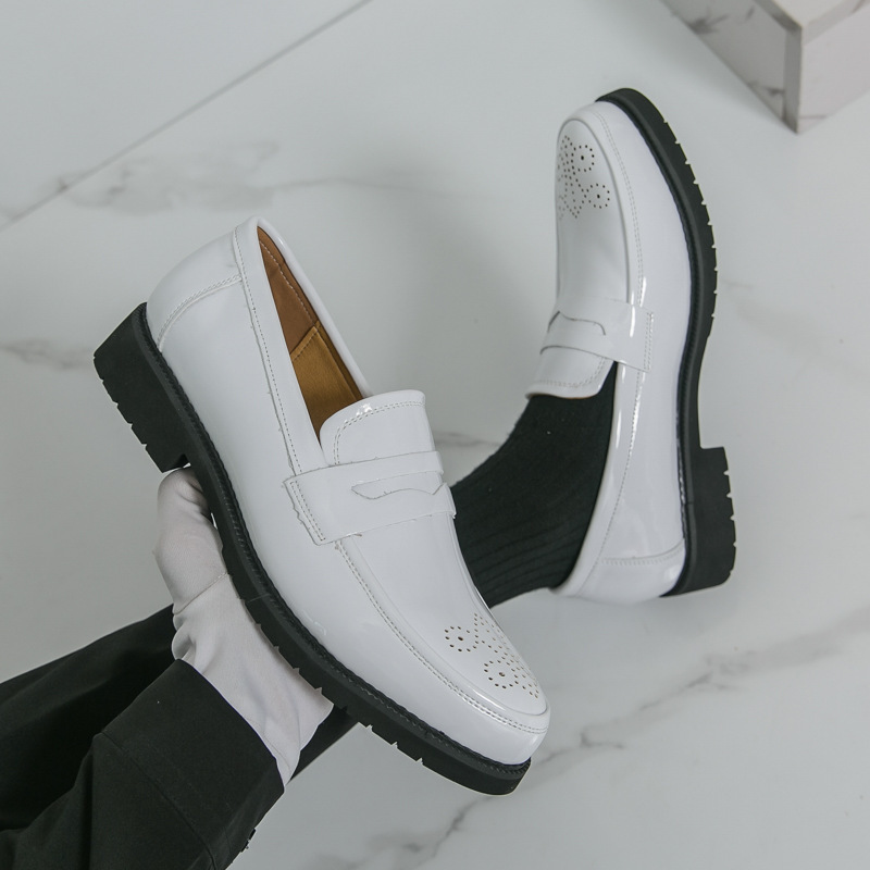 Men's Glossy Carved Leather Shoes 3 Men's Glossy Carved Leather Shoes - Image 3