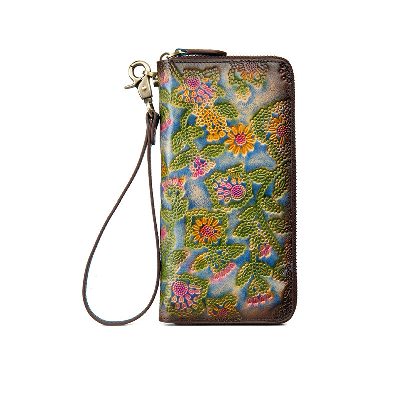 Women's Embossed Distressed Large-Capacity Vintage Wallet 6 Women's Embossed Distressed Large-Capacity Vintage Wallet - Image 6