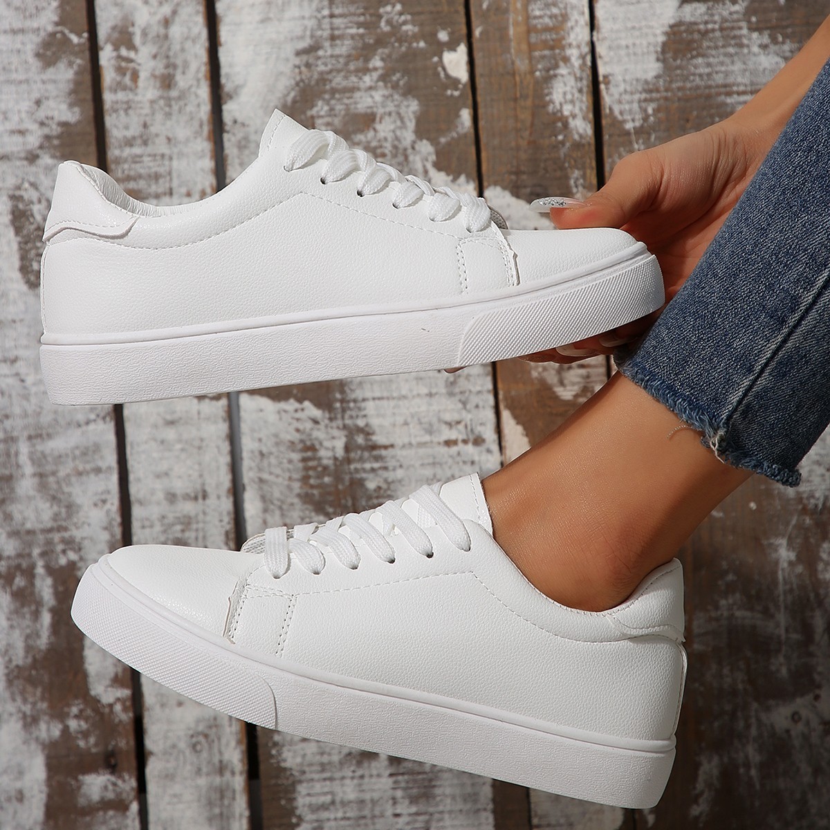 Casual Versatile White Flat Shoes Laced Korean-style Low-top Sneakers 3 Casual Versatile White Flat Shoes Laced Korean-style Low-top Sneakers - Image 3